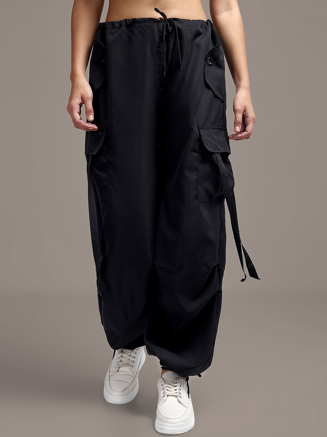 

iki chic Women Relaxed Loose Fit Easy Wash Joggers Trousers, Black
