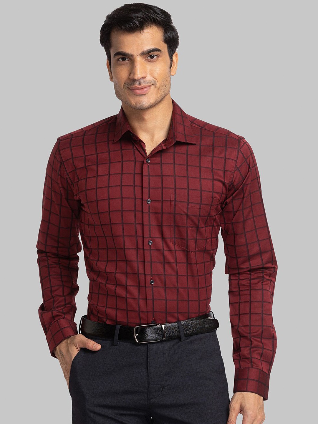 

Park Avenue Slim Fit Windowpane Checks Cotton Formal Shirt, Maroon