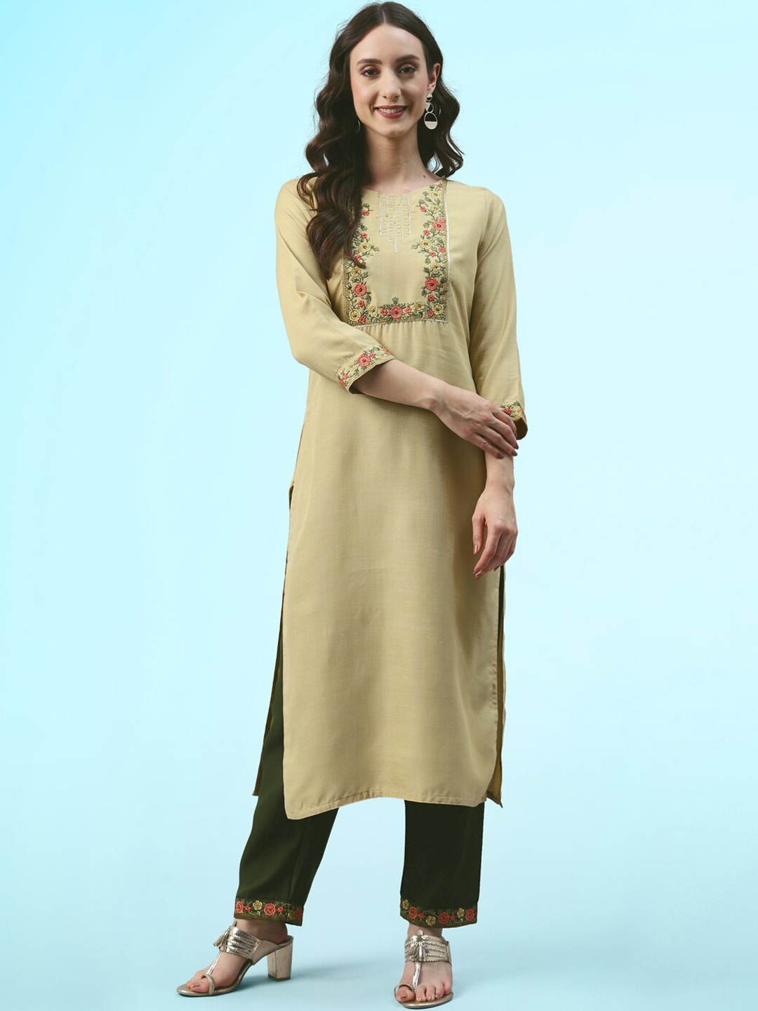 

Sangria Floral Embroidered Straight Kurta With Trouser Set, Beige