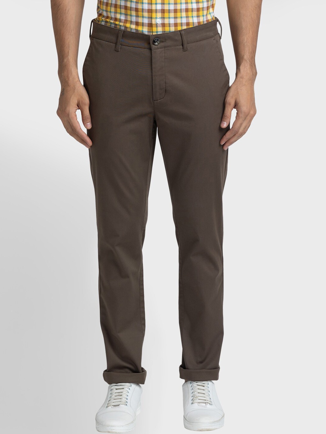 

ColorPlus Men Mid Rise Plain Chinos, Green