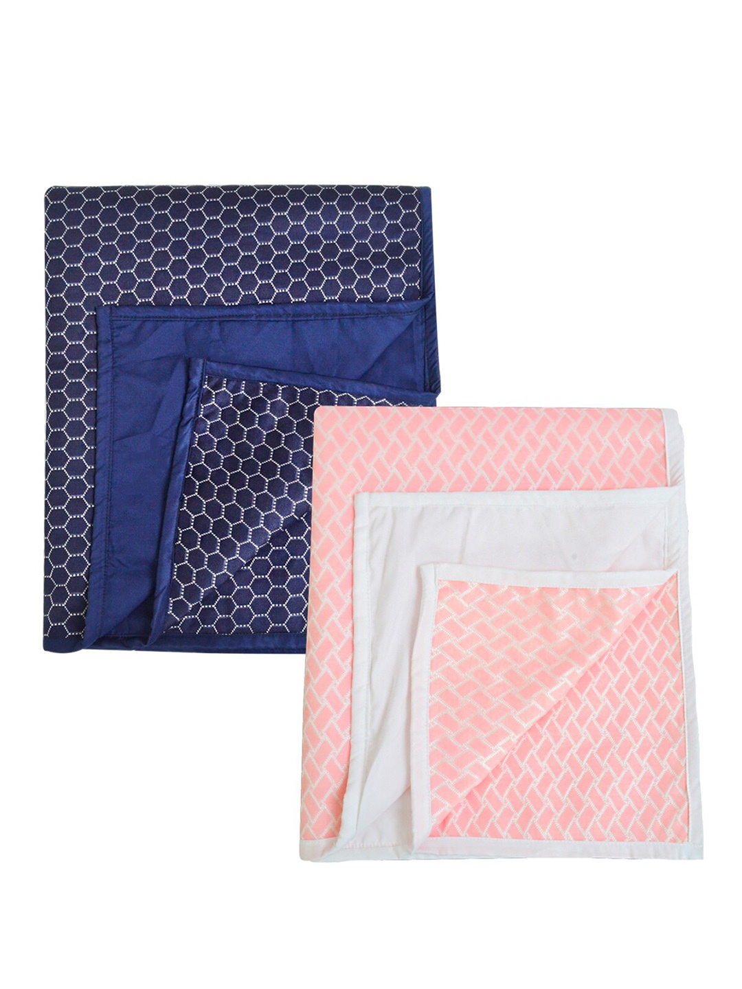 

Adbeni Kids Navy Blue & Pink 2-Pieces Printed Waterproof Mattress Protector