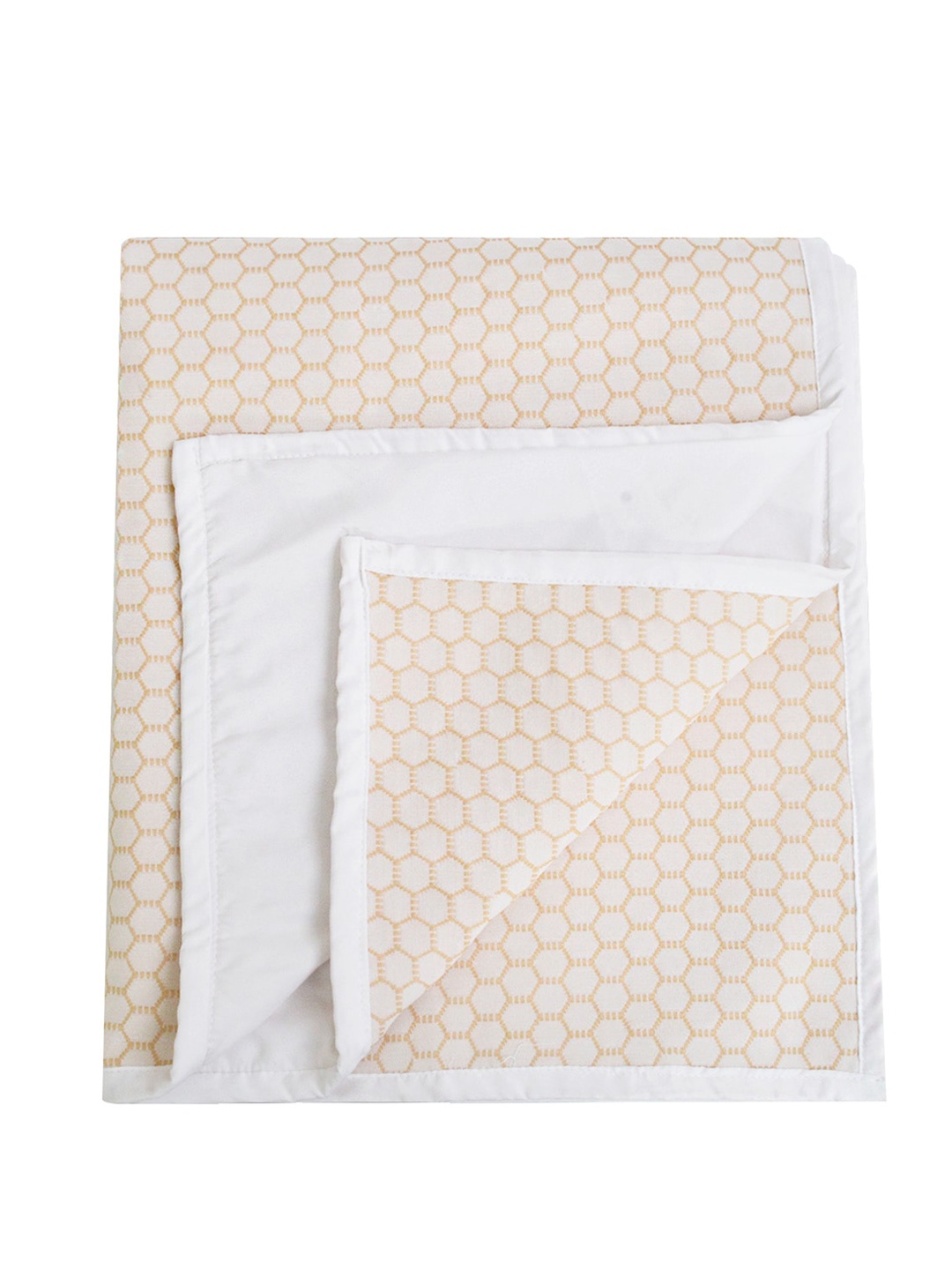 

Adbeni Kids Beige & White Printed Cotton Waterproof Mattress Protector