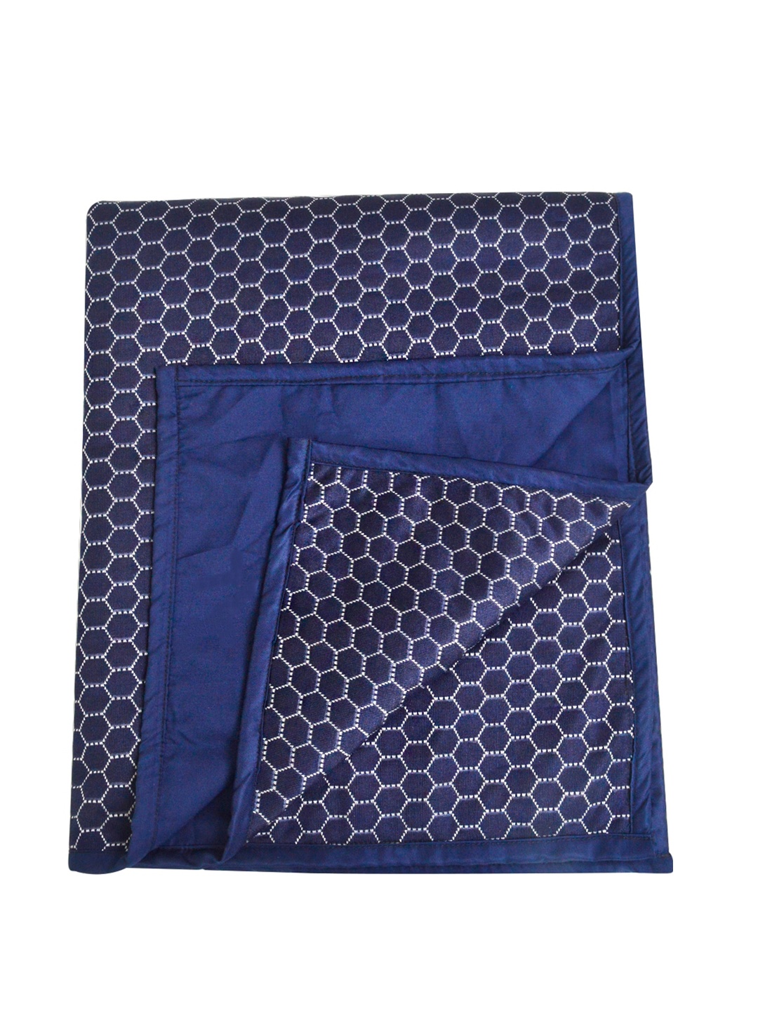 

Adbeni Kids Navy Blue Printed Waterproof Mattress Protector
