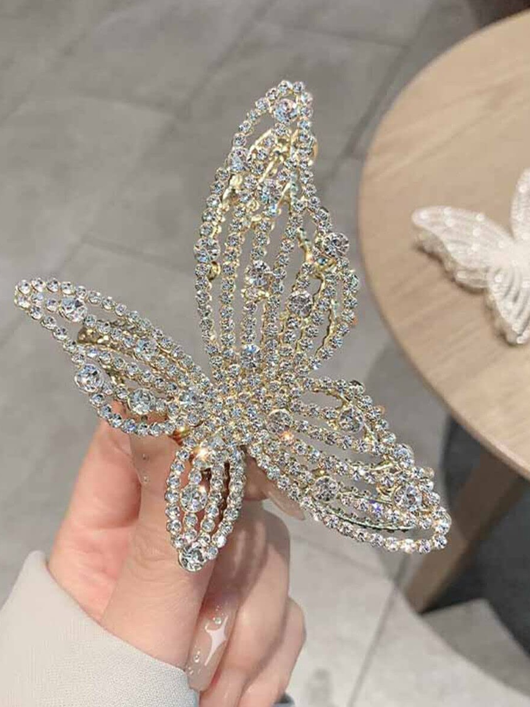 

ANNA CREATIONS Embellished Butterfly Shaped Claw Clip, Gold