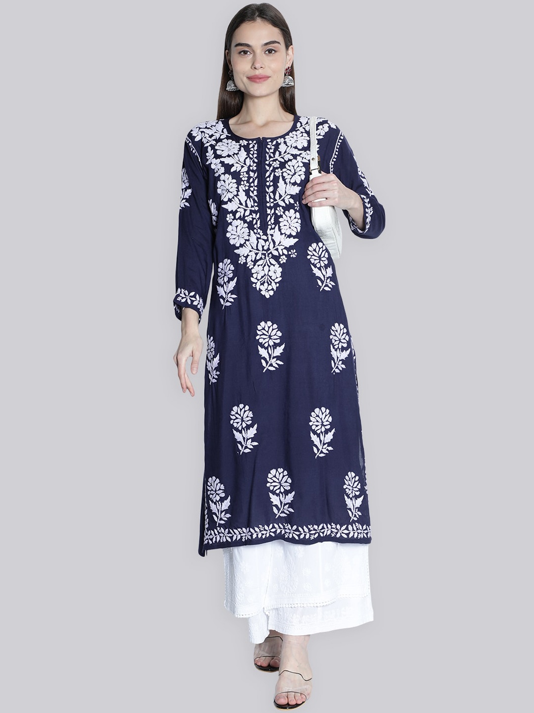 

Seva Chikan Ethnic Motifs Embroidered Chikankari Straight Kurta, Navy blue