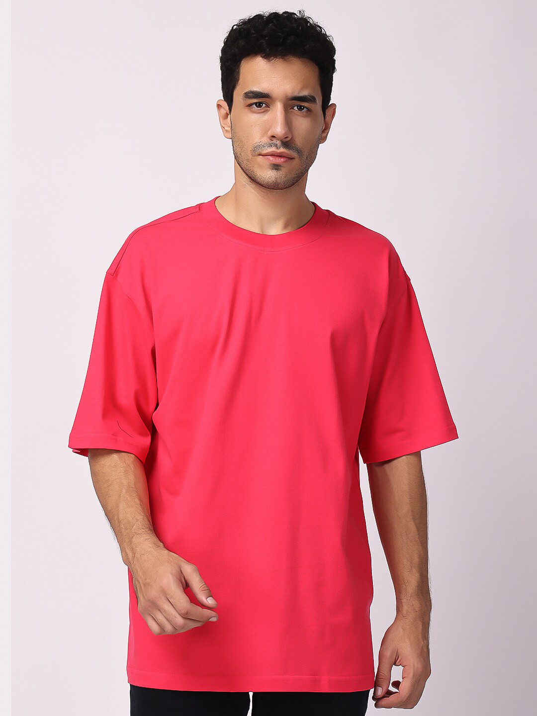 

The Label Bar Drop-Shoulder Sleeves Cotton Oversized T-Shirt, Magenta