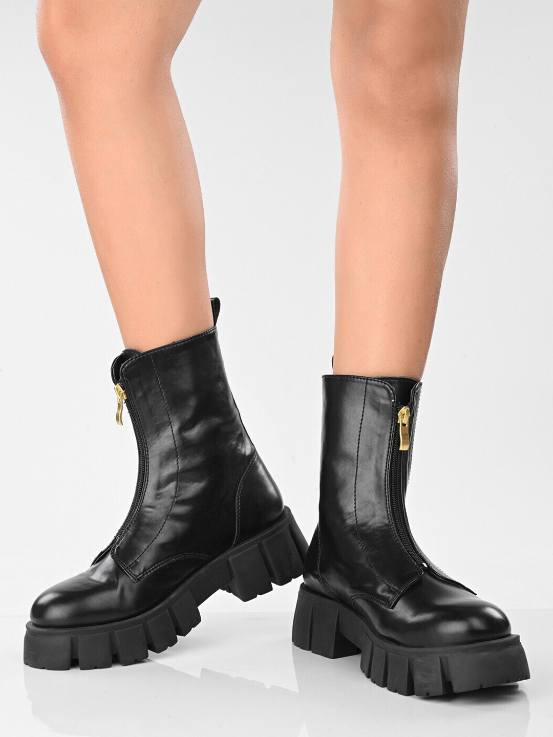 

MISEEN Women Mid Top Chunky Boots With Front Zip, Black