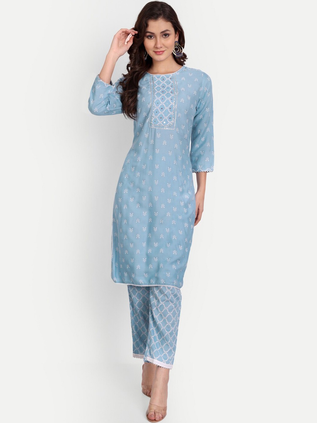 

TREND ME Floral Printed Regular Kurta With Palazzos, Blue