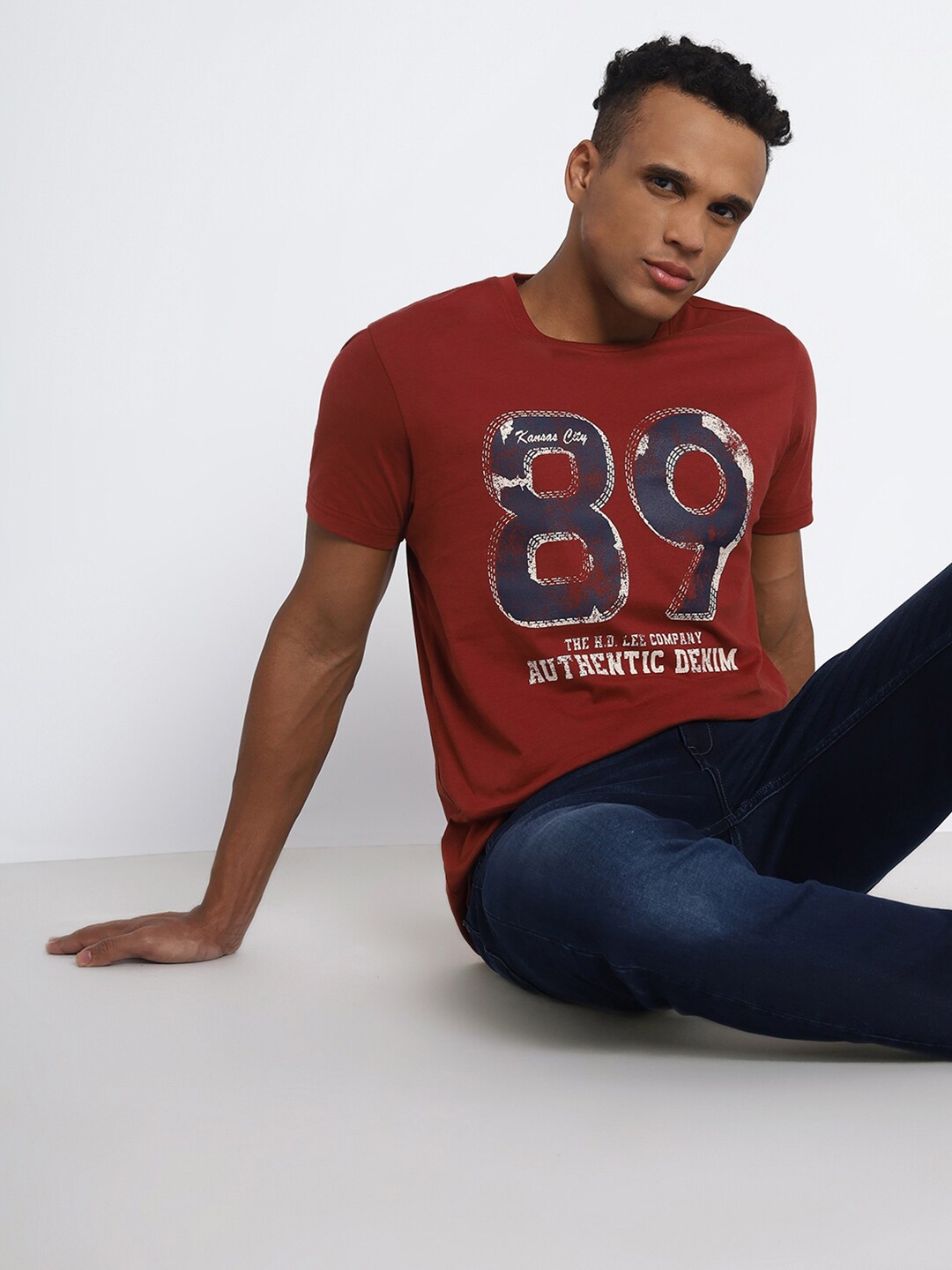 

Lee Typography Printed Cotton Slim Fit T-shirt, Red