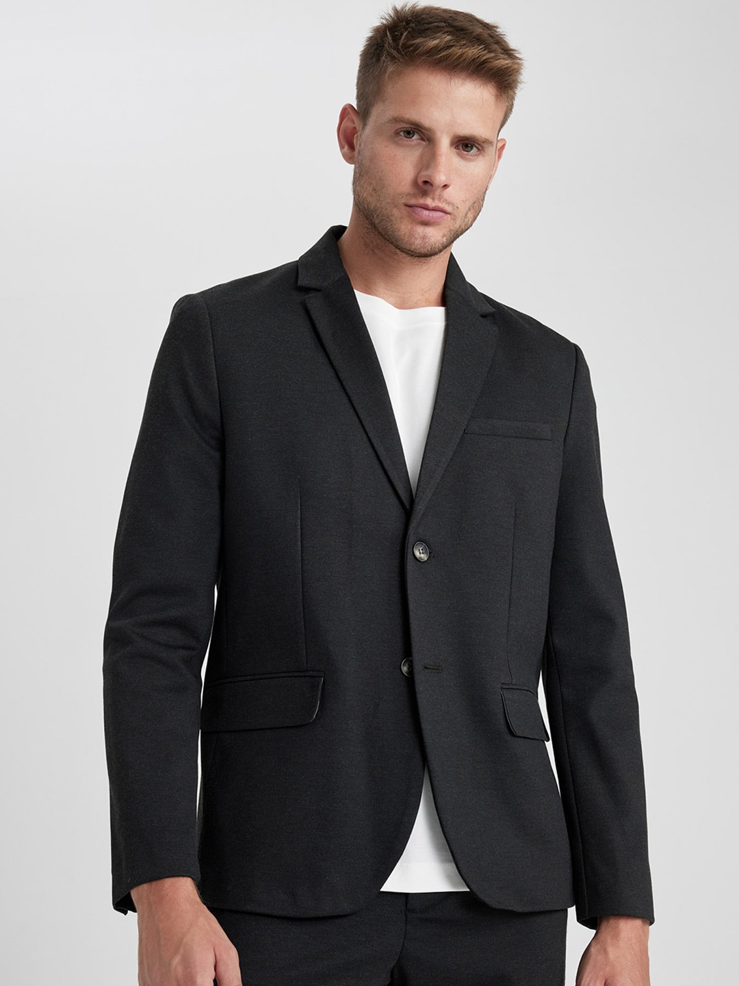 

DeFacto Men Single Breasted Casual Blazer, Black