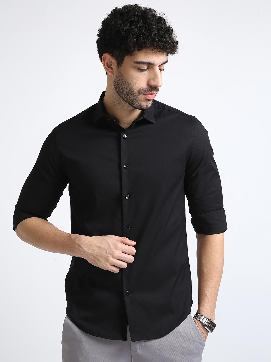 

BADMAASH Spread Collar Slim Fit Cotton Casual Shirt, Black