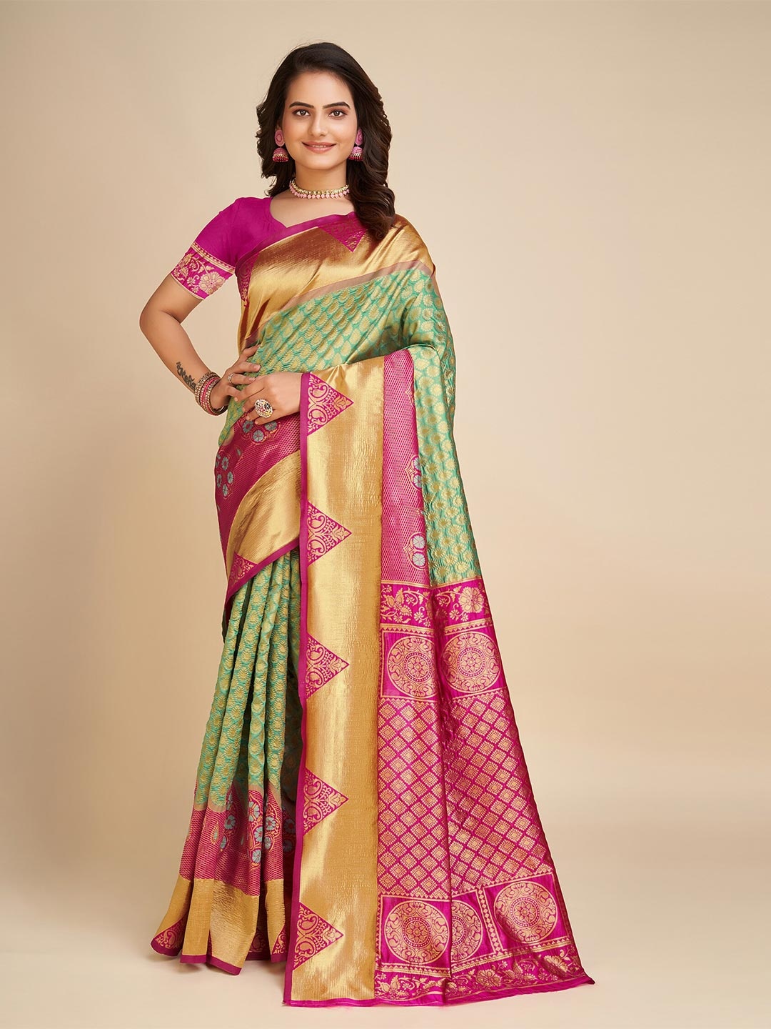 

Anjaneya Sarees Woven Design Zari Banarasi Saree, Pink