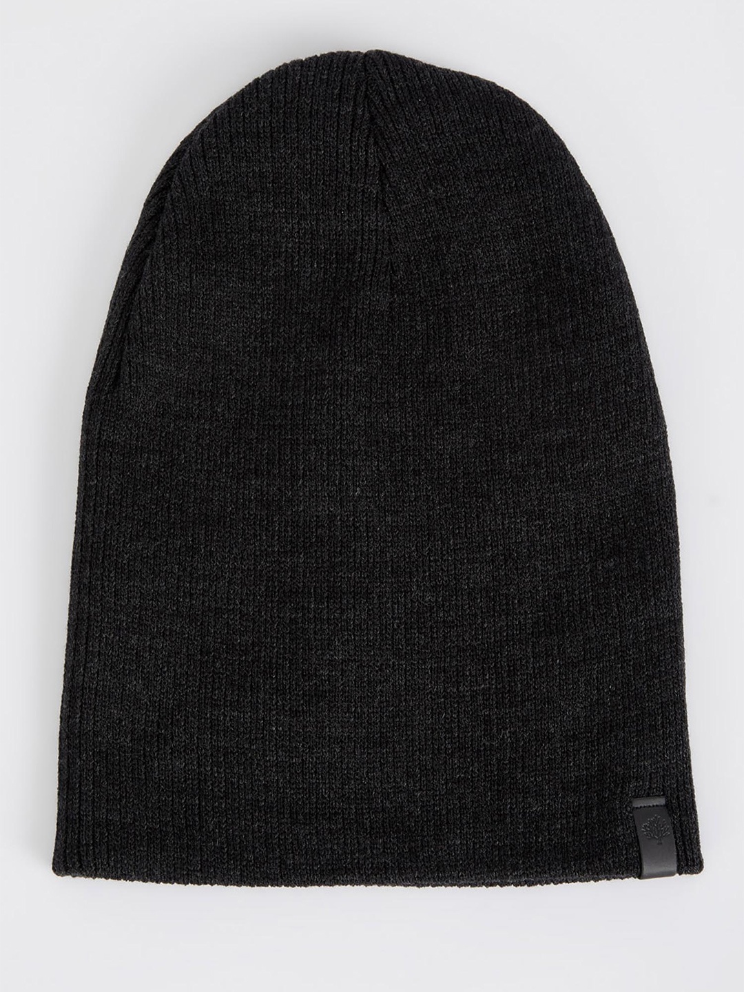 

DeFacto Men Self Design Beanie, Black