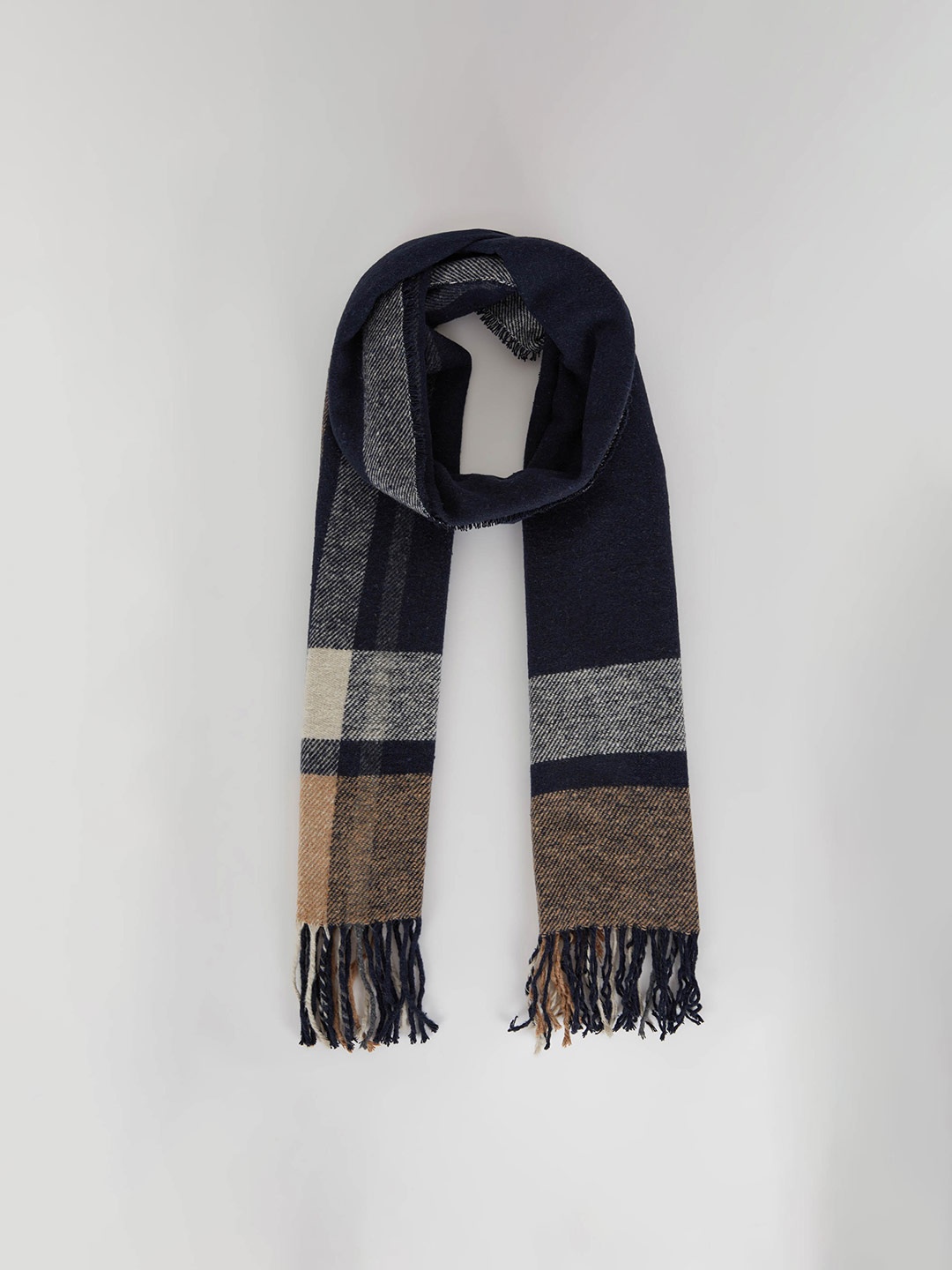 

DeFacto Men Navy Checked Scarf, Navy blue