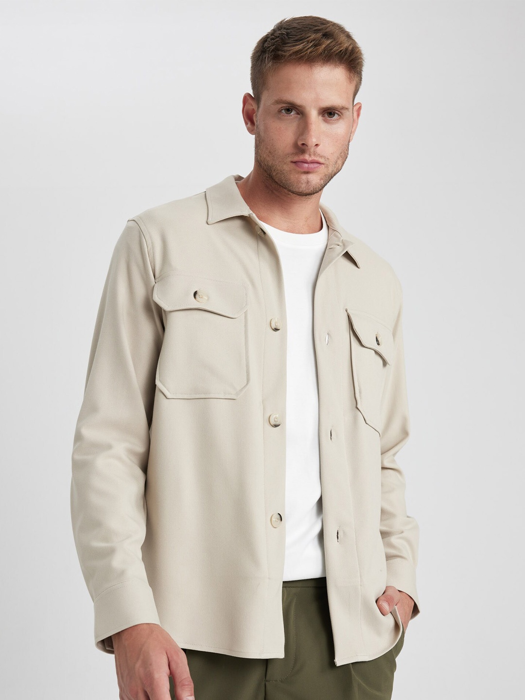 

DeFacto Spread Collar Casual Shacket, Beige