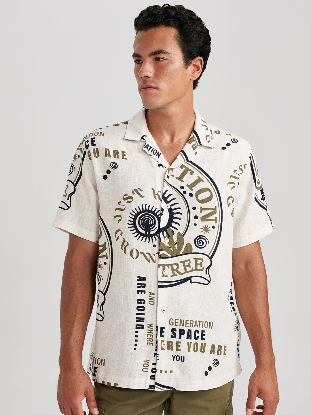 

DeFacto Typography Printed Opaque Regular Fit Cotton Casual Shirt, Off white