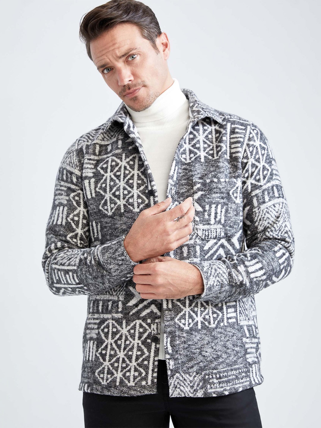 

DeFacto Opaque Printed Casual Shirt, Grey