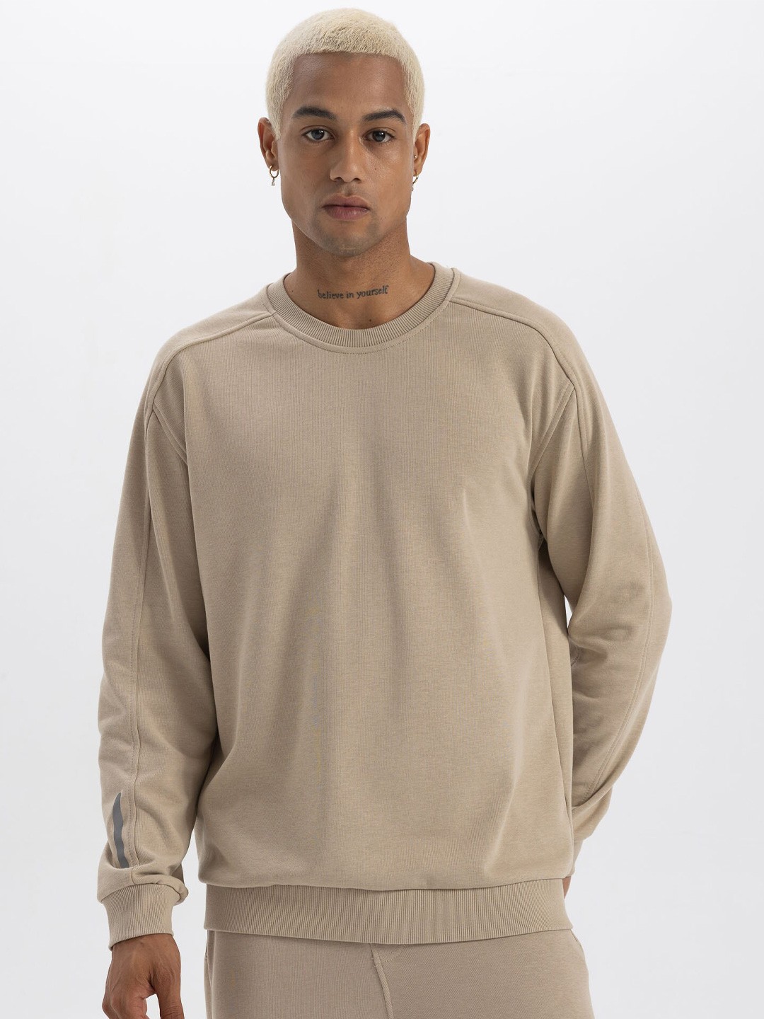 

DeFacto Round Neck Pullover Sweatshirt, Beige
