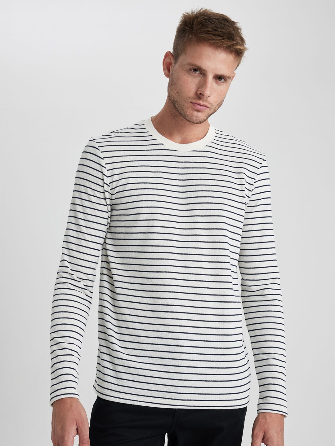 

DeFacto Striped Round Neck T-shirt, White