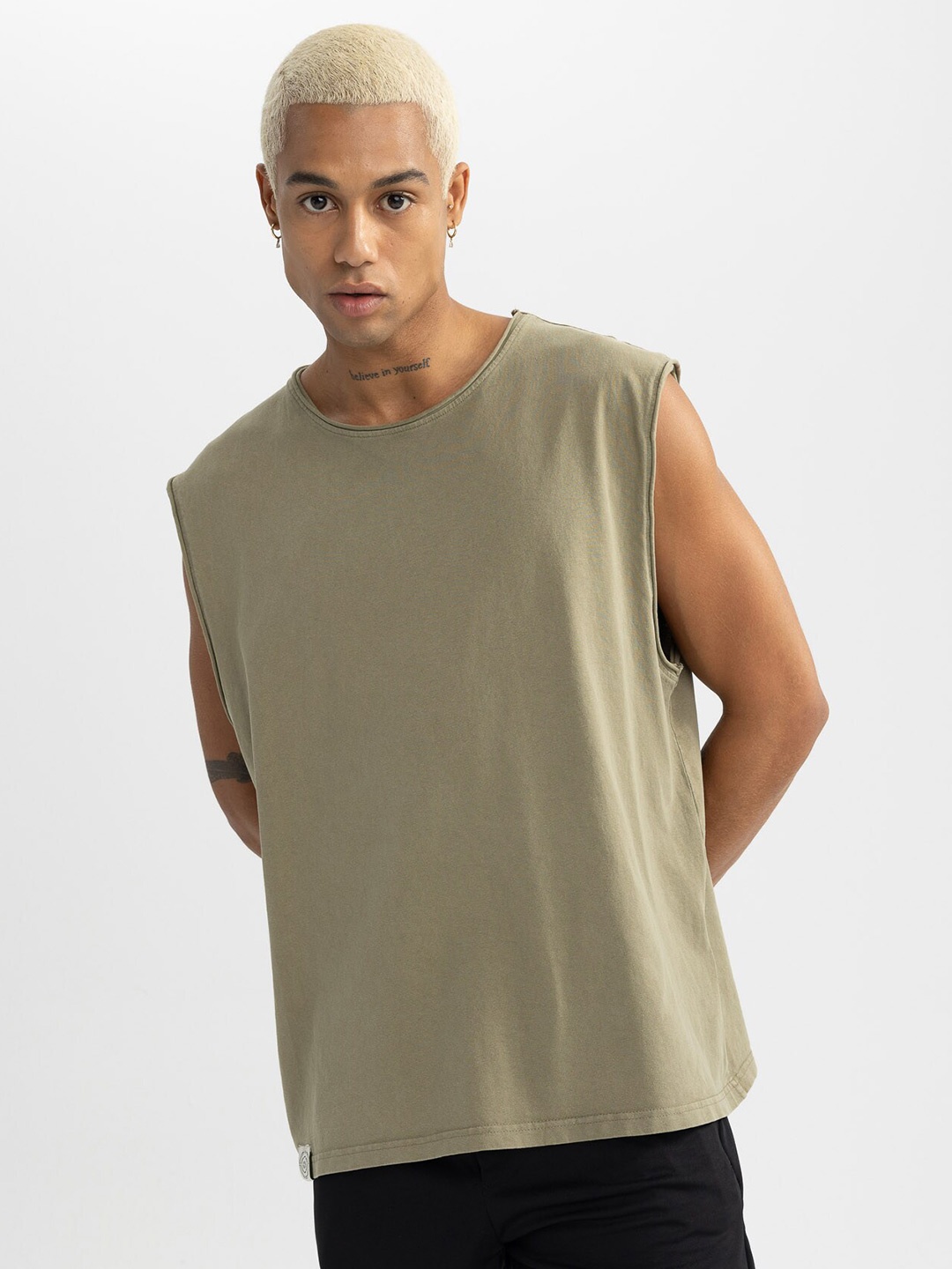 

DeFacto Sleeveless Oversized Pure Cotton T-shirt, Olive