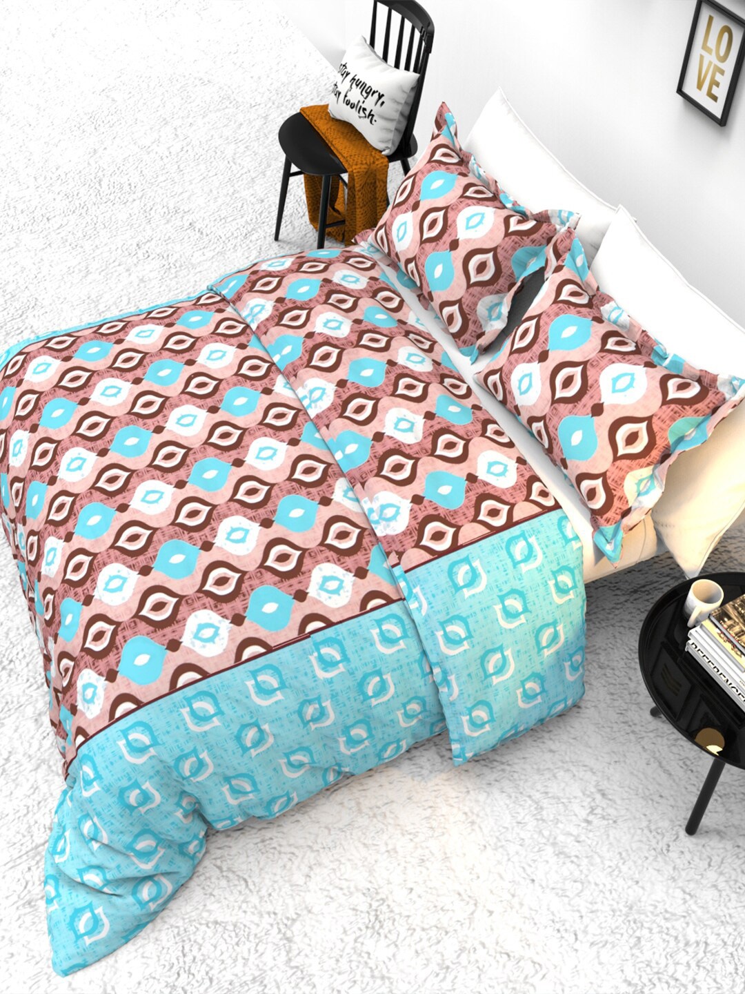 

THE WHITE MOSS Blue & White Printed Cotton 220 TC Queen Bedsheet with 2 Pillow Covers