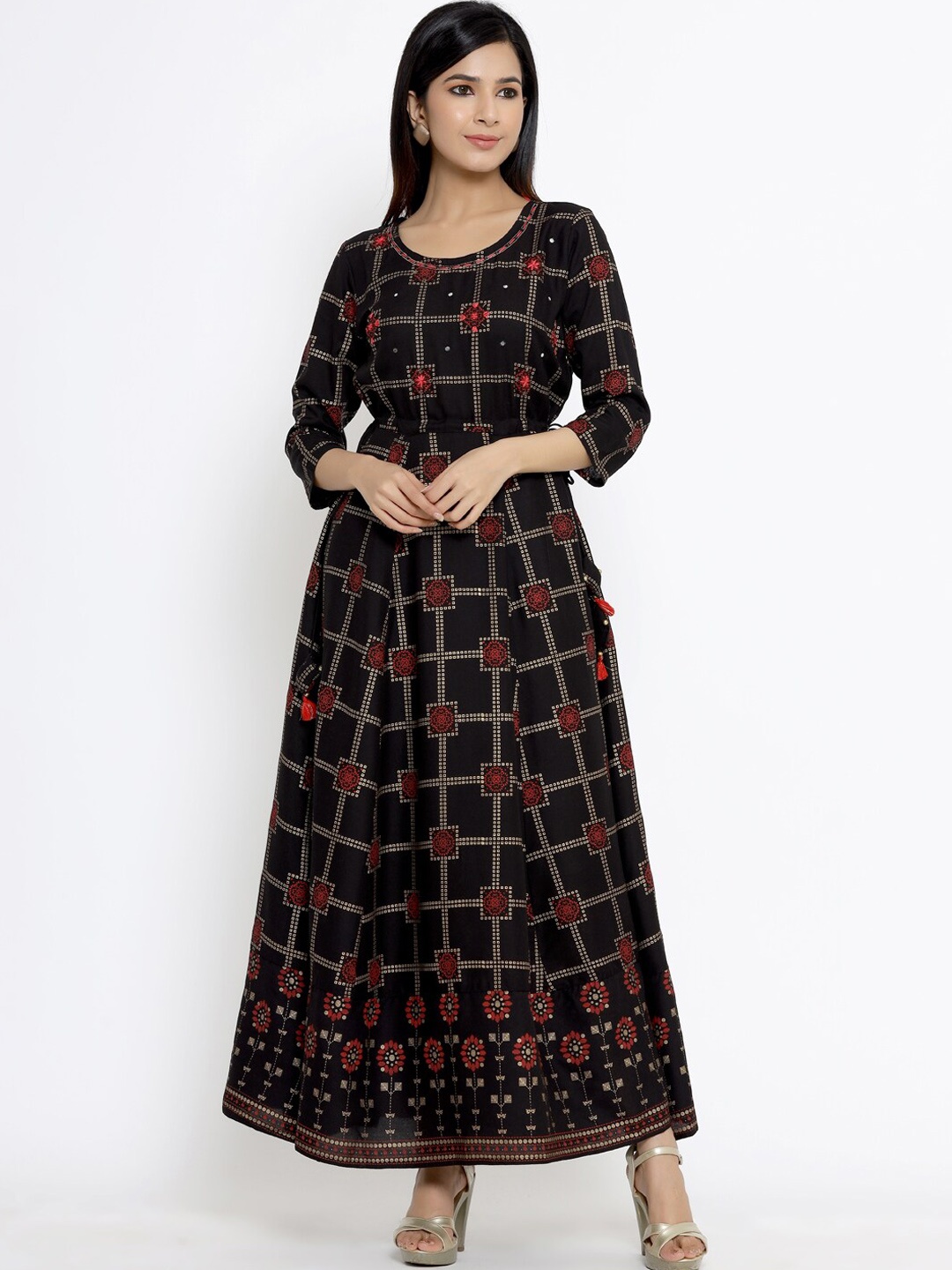 

Ishin Geometric Printed Embroidered Fit & Flare Ethnic Kurta, Black