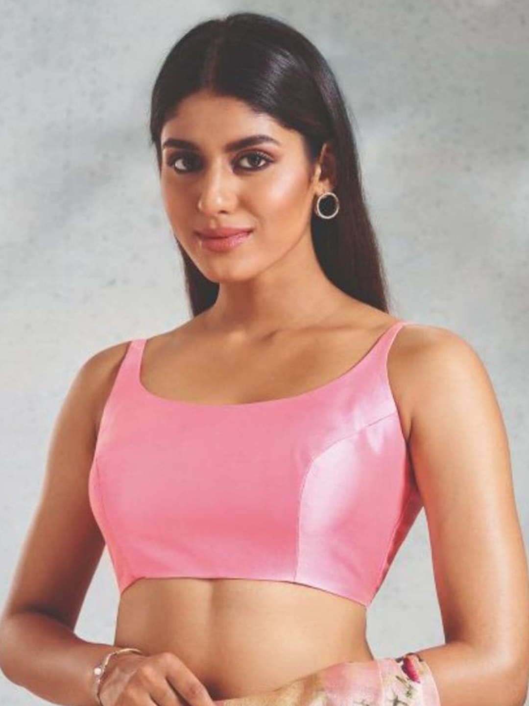 

SALWAR STUDIO Round Neck Sleeveless Saree Blouse, Pink