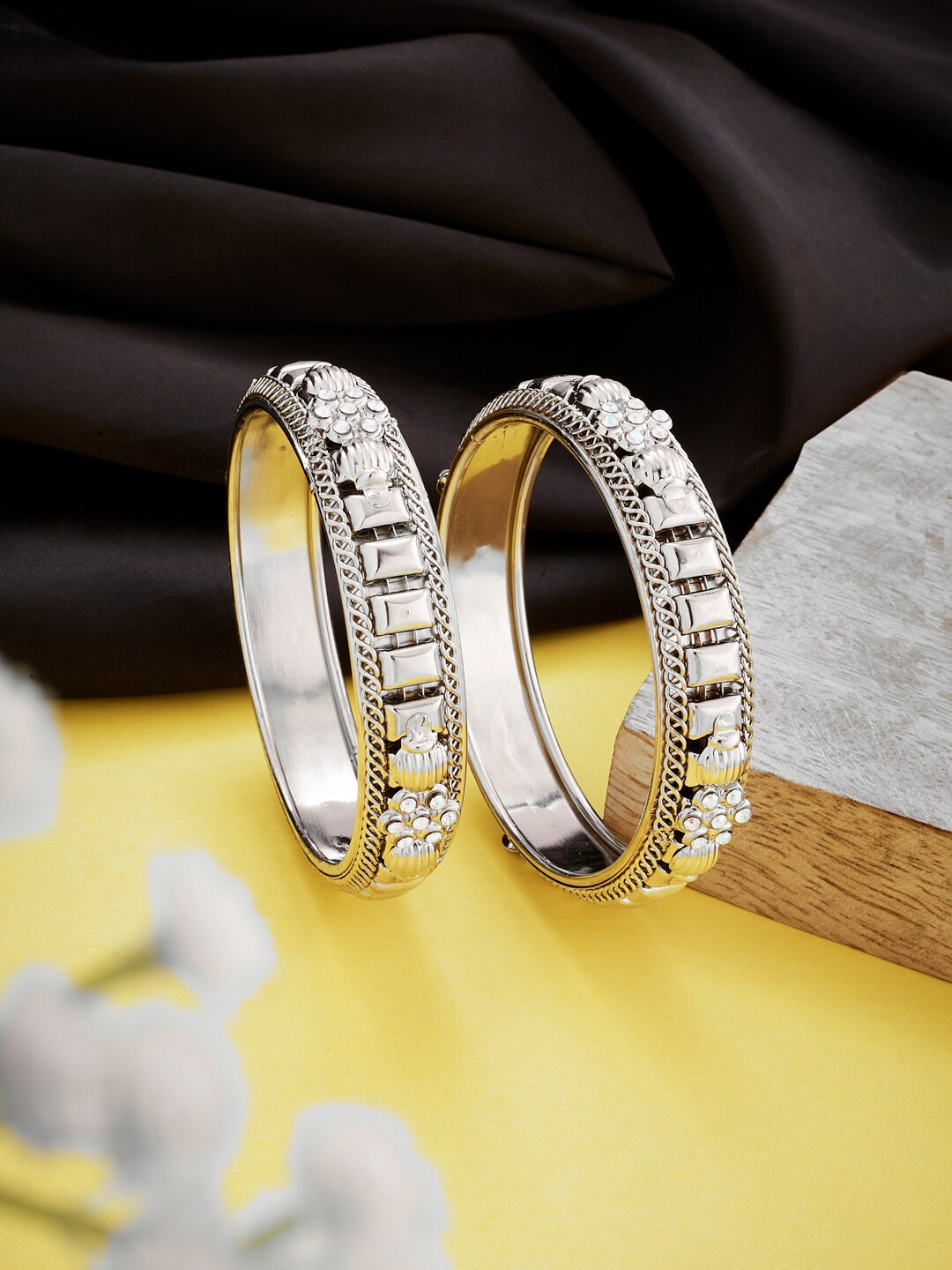 

ATIBELLE Set Of 2 Silver-Plated Floral Stones-Studded Bangle