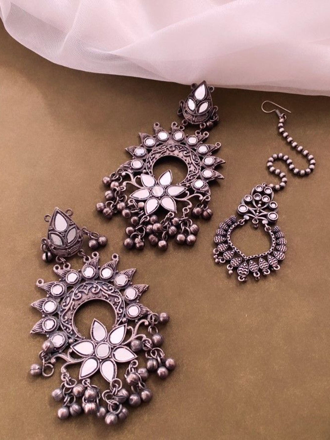 

ATIBELLE Silver-Plated Mirror Stone Studded Jewellery Set