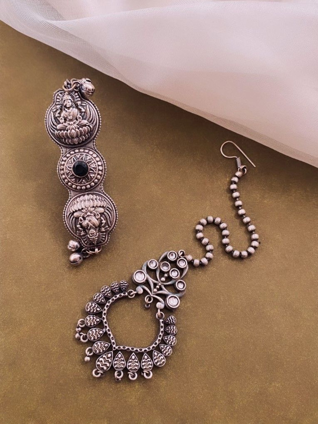 

ATIBELLE Silver-Plated Stone-Studded Beaded Jewellery Set