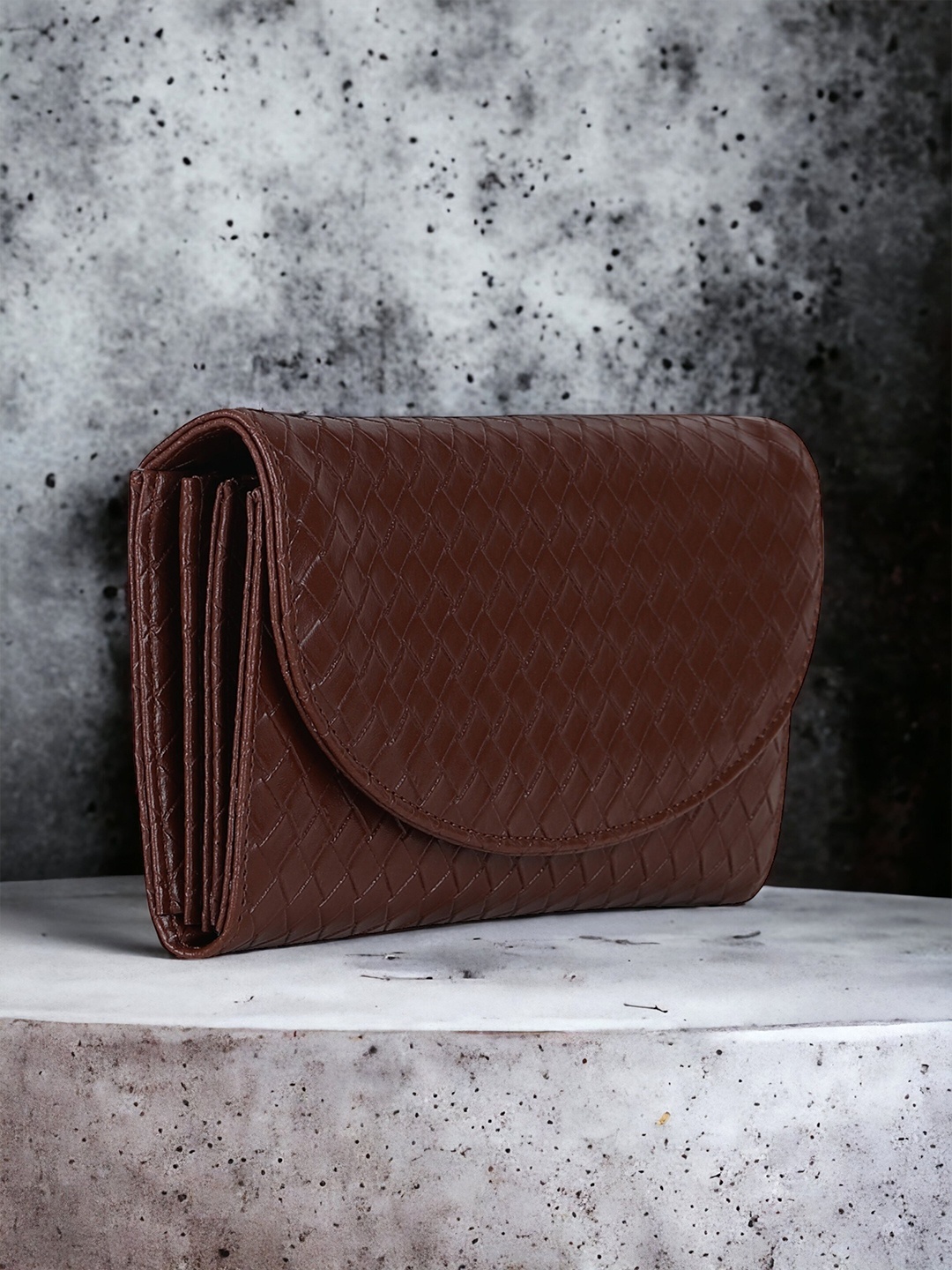 

Toteteca Textured Envelope Wallet, Brown