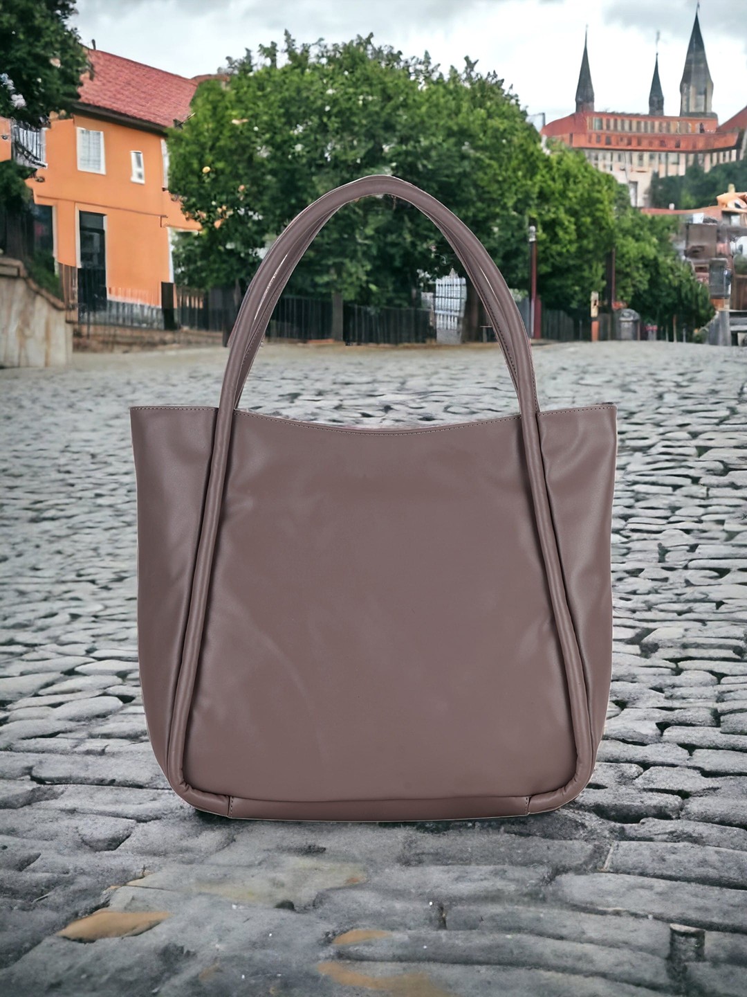 

Toteteca Structured Handheld Bag, Brown