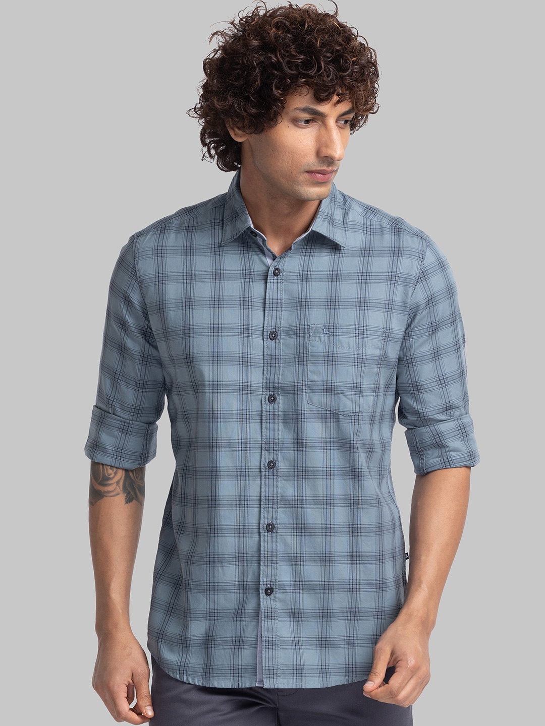 

Parx Men Slim Fit Checked Cotton Casual Shirt, Grey