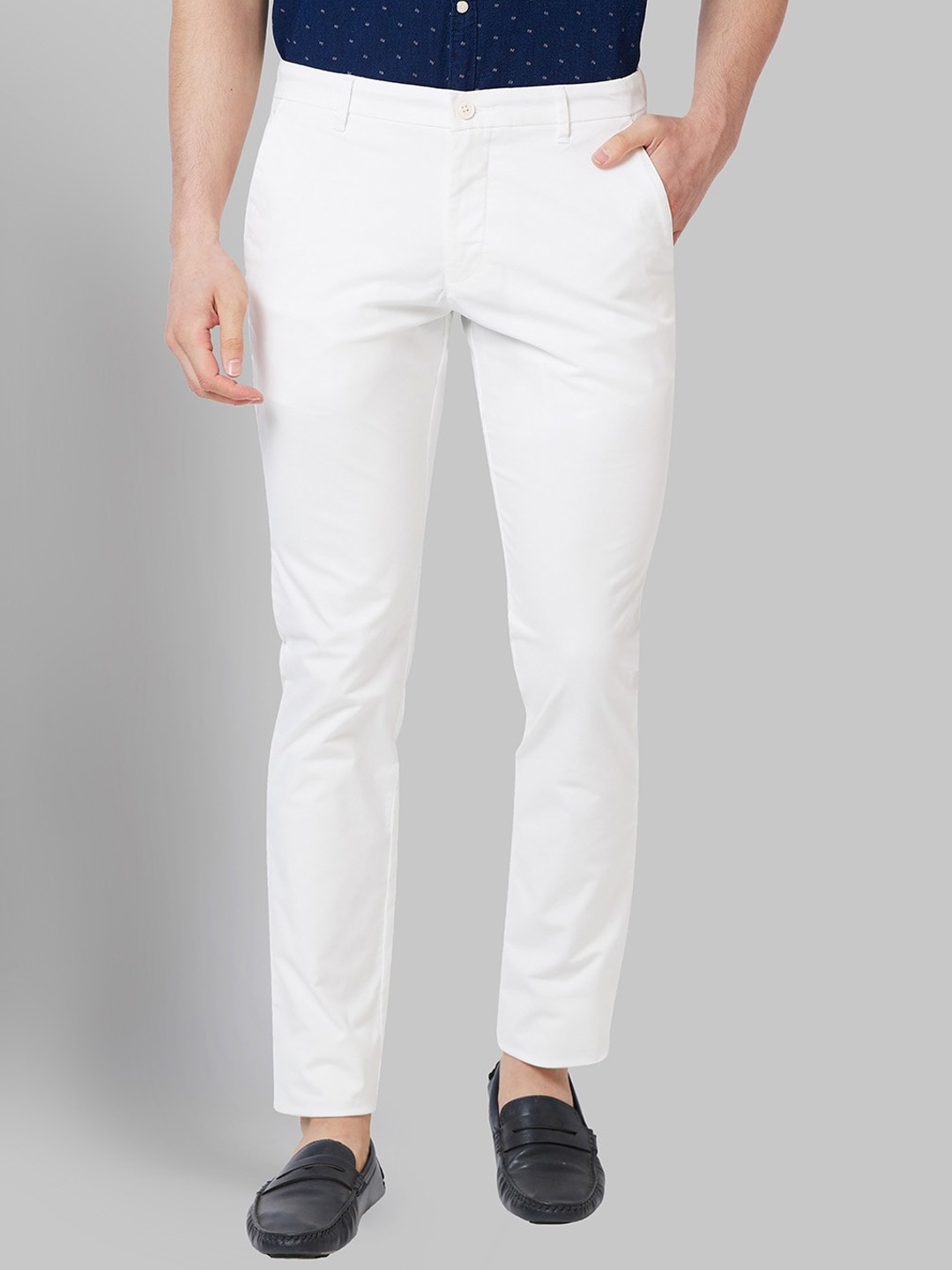 

Parx Men Tapered Fit Chinos Trousers, White