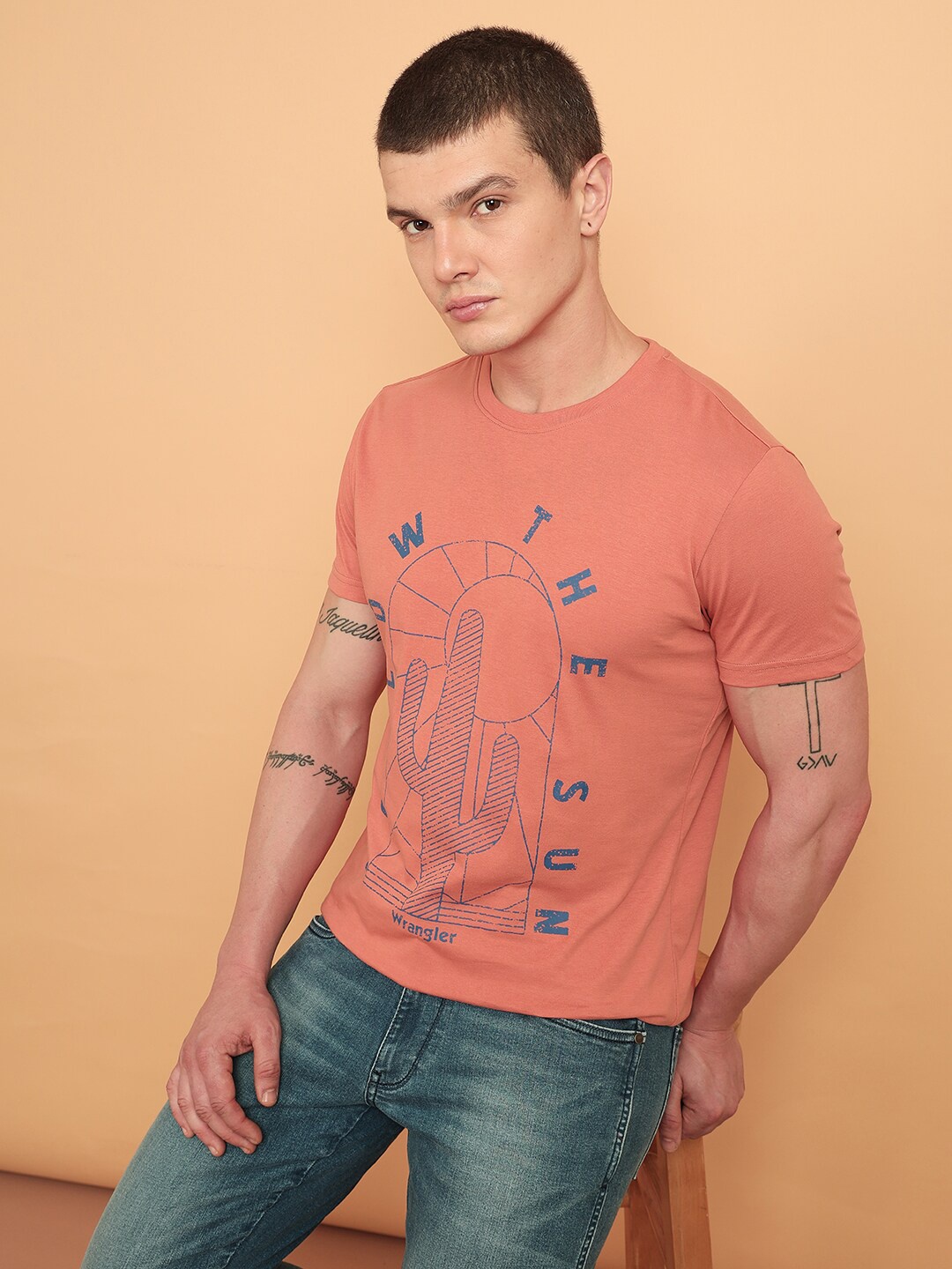 

Wrangler Graphic Printed Cotton T-shirt, Brown
