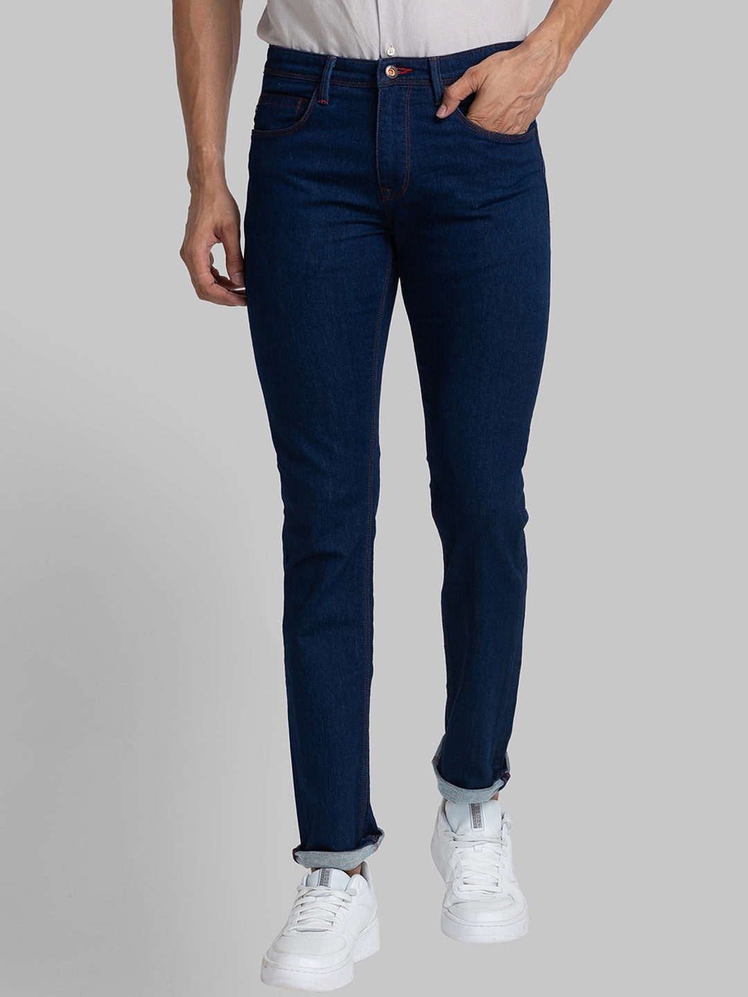

Raymond Raymond Men Clean Look Slim Fit High-Rise Stretchable Jeans, Blue