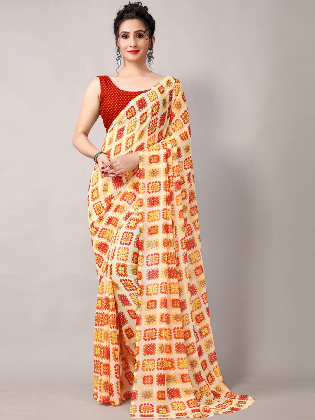 

KALINI Geometric Printed Saree, Cream