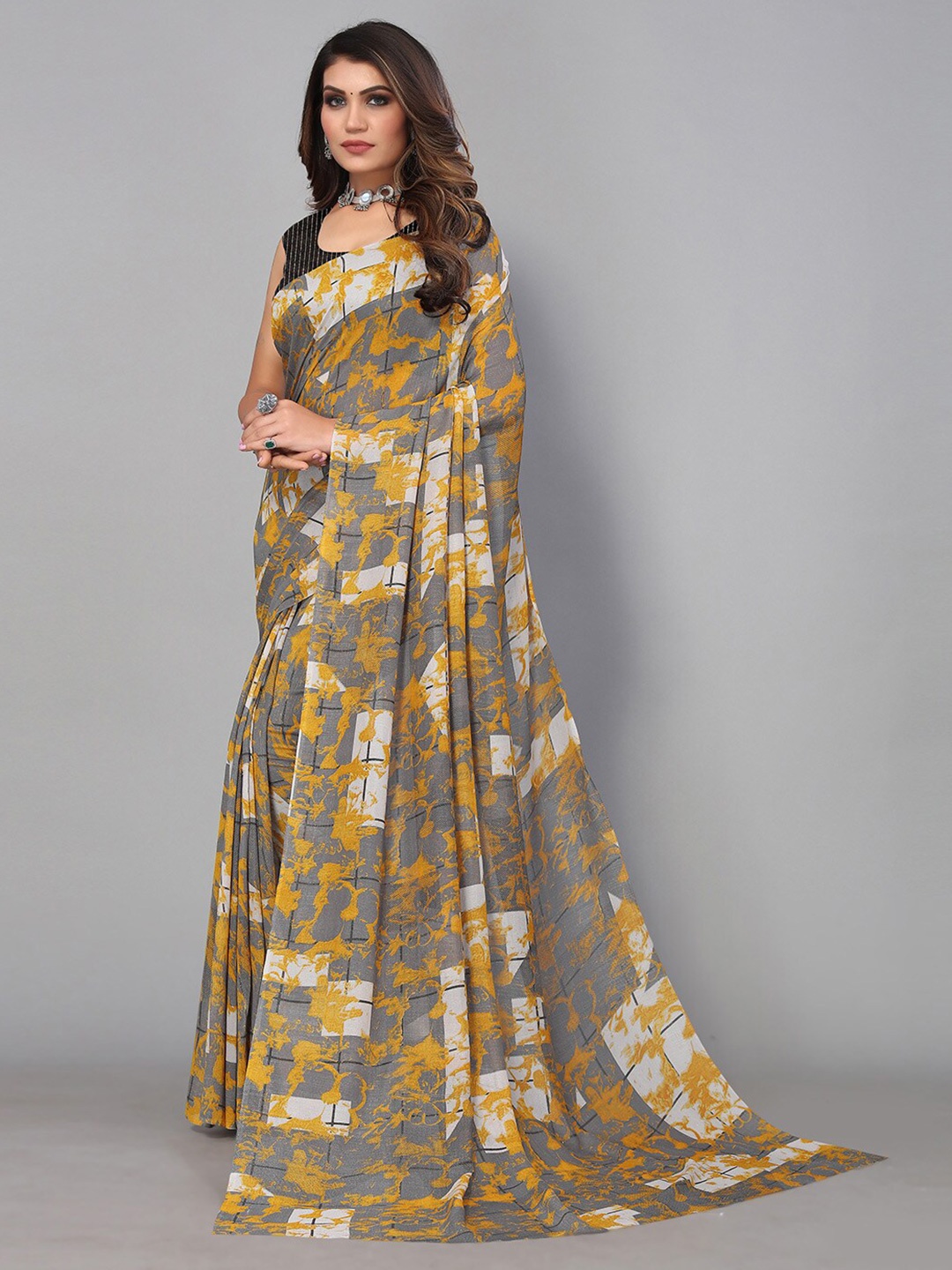 

KALINI Abstract Printed Pure Georgette Saree, Grey