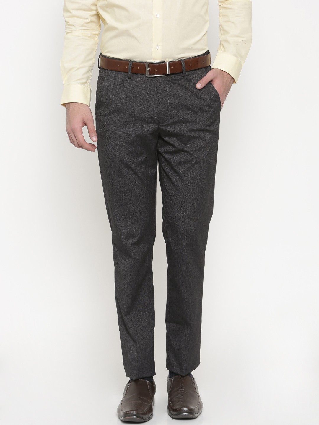 

Peter England Men Charcoal Grey Slim Fit Solid Formal Trousers