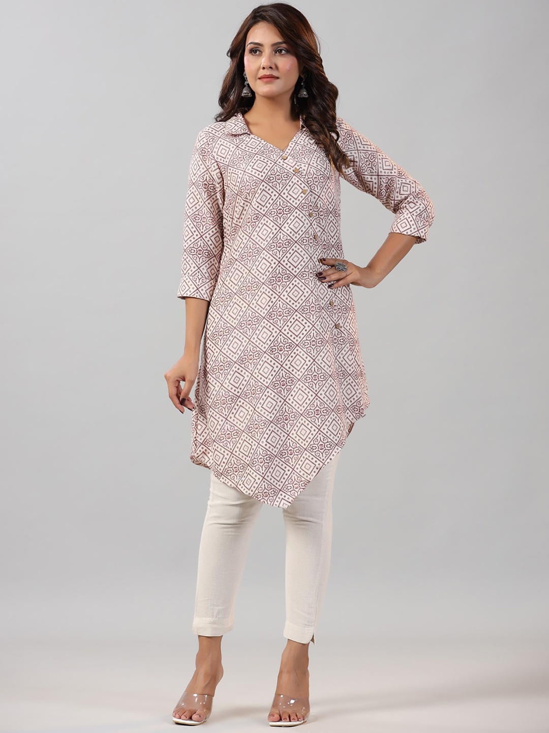 

Juniper Ethnic Motifs Printed Shirt Collar A-Line Kurta, Off white