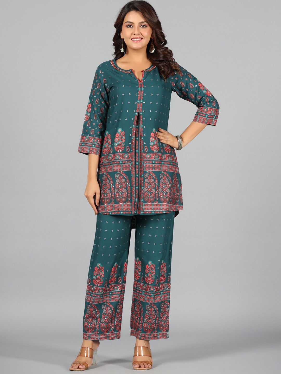 

Juniper Ethnic Motifs Printed Pleated Beads and Stones Kurti With Trousers, Green