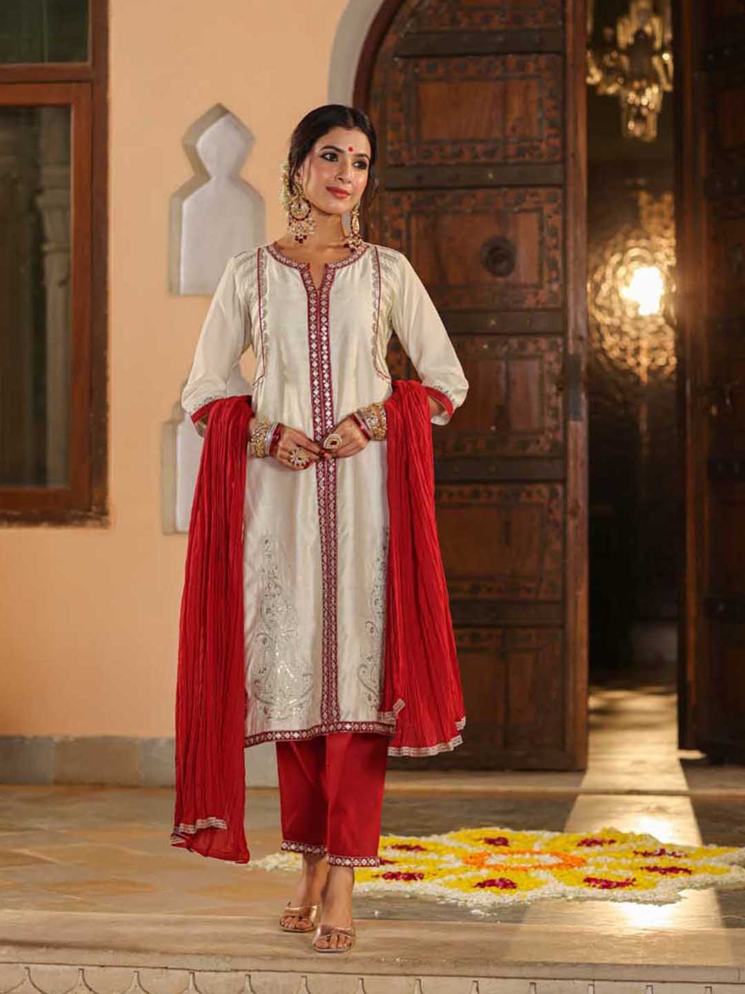 

Juniper Ethnic Motifs Embroidered Sequinned Chanderi Cotton Kurta With Trousers & Dupatta, Off white