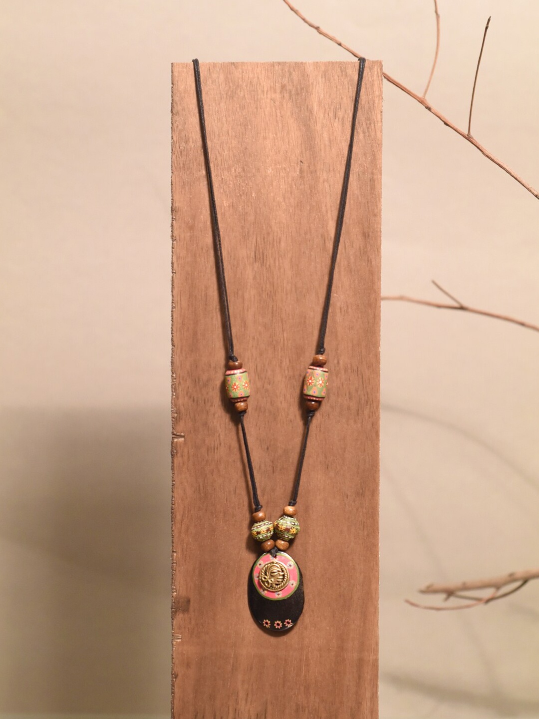 AAKRITI ART CREATIONS Unisex Brass-Plated Beaded Necklace, Gold