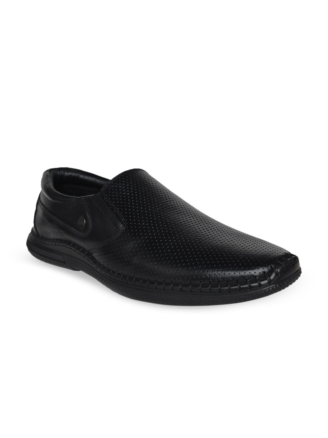 

Buckaroo Men INNOCENT Perforations Natural Leather Loafers, Black