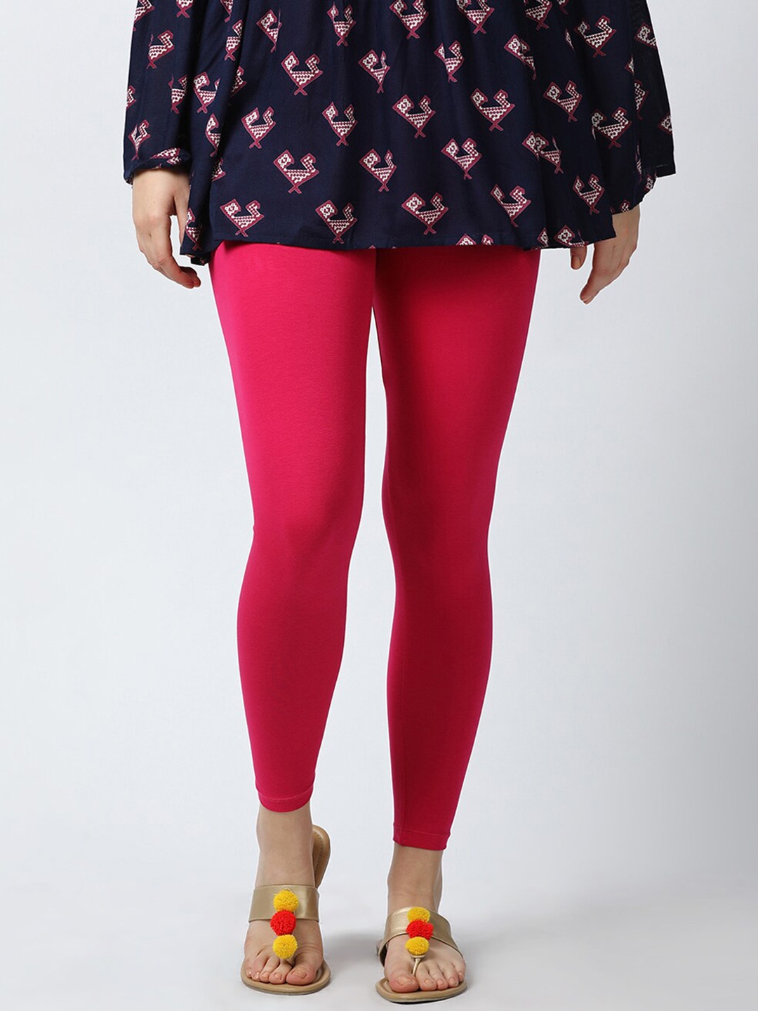

GOLDSTROMS Mid-Rise Ankle length Leggings, Fuchsia