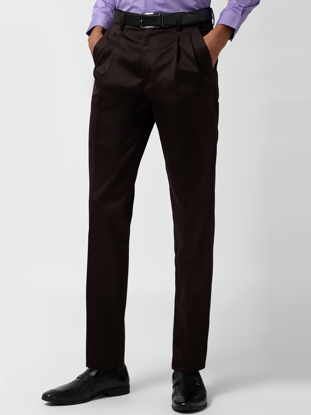

Peter England Men Brown Smart Slim Fit Solid Formal Trousers