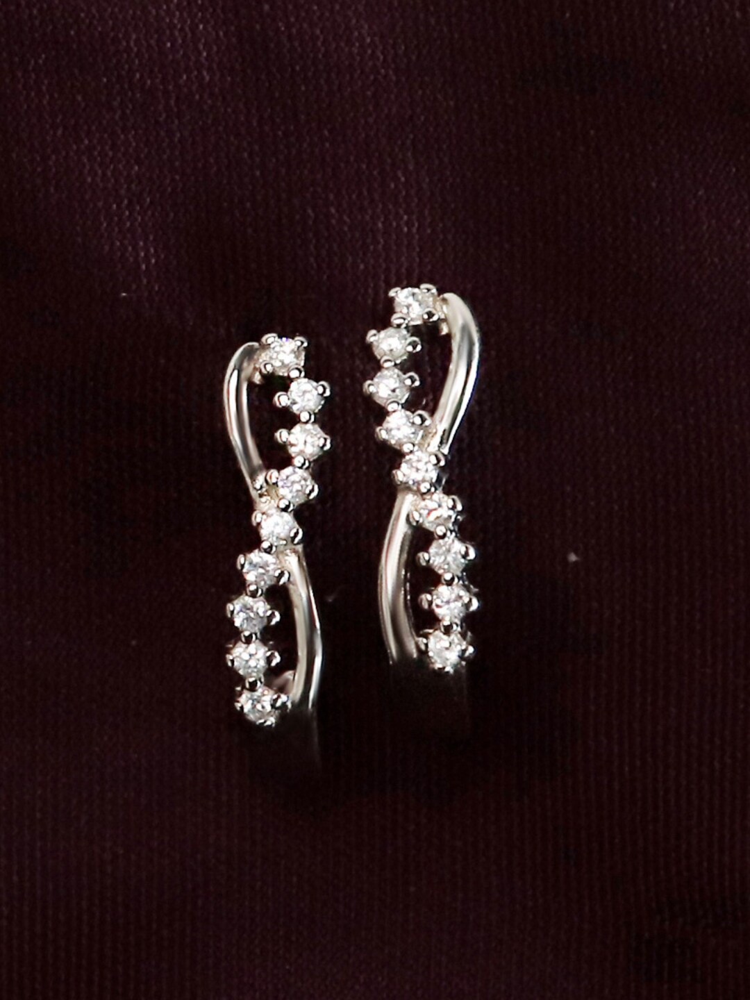 

Zarkan Sterling Silver Rhodium-Plated Contemporary Studs Earrings