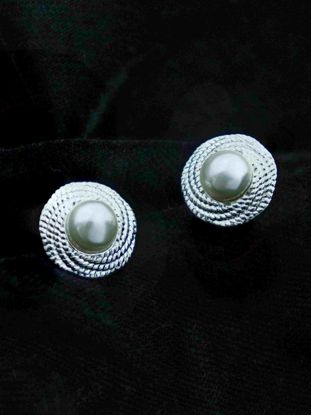 

Zarkan Rhodium-Plated Circular Sterling Silver Stud Earrings
