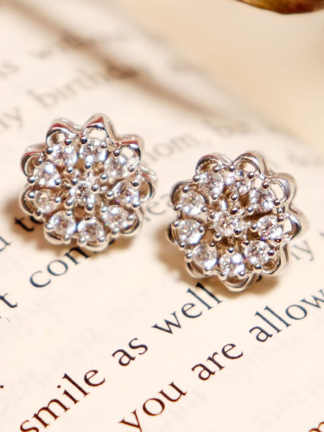 

Zarkan Rhodium-Plated Floral Sterling Silver Studs Earrings