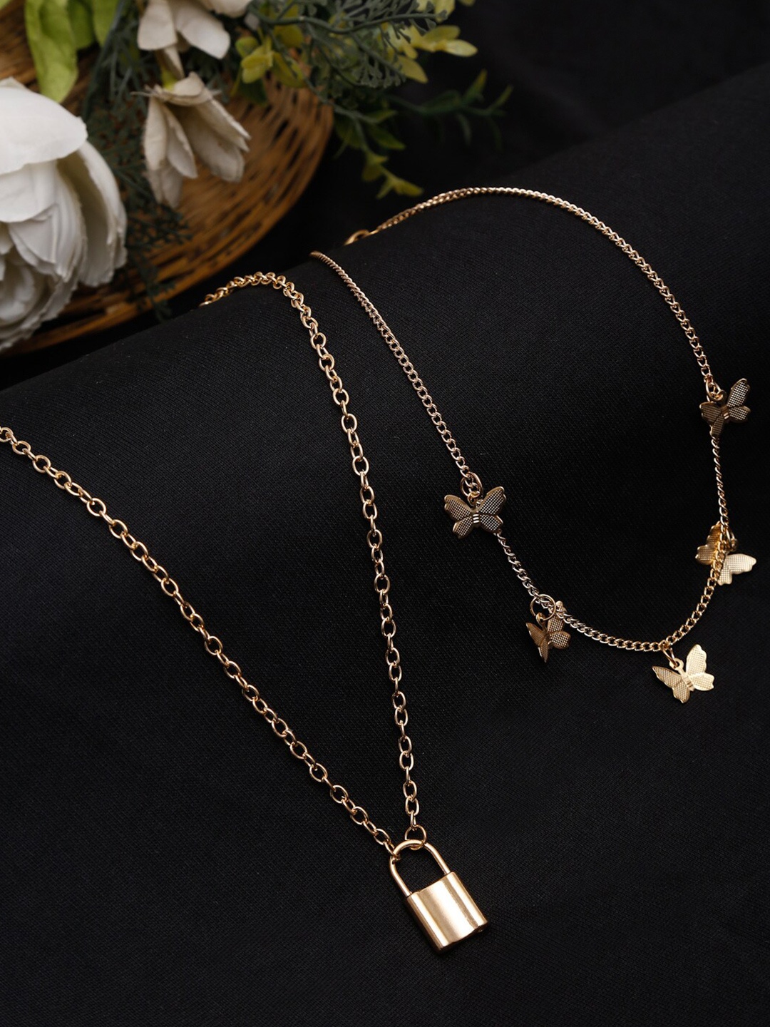 

DressBerry Set of 2 Gold Plated Chain